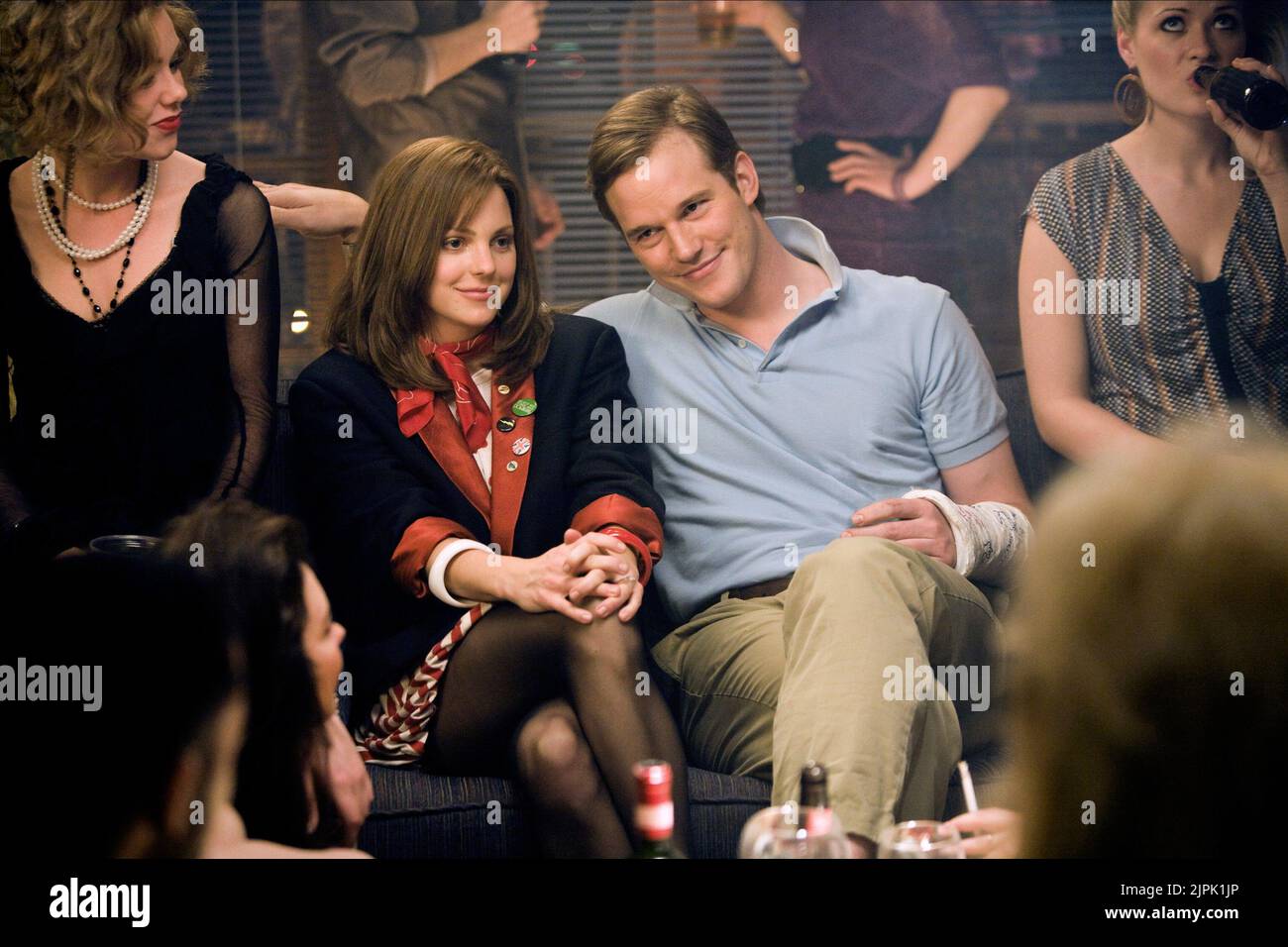 ANNA FARIS, CHRIS PRATT, TAKE ME HOME TONIGHT, 2011 Stock Photo - Alamy, image size:1300x956