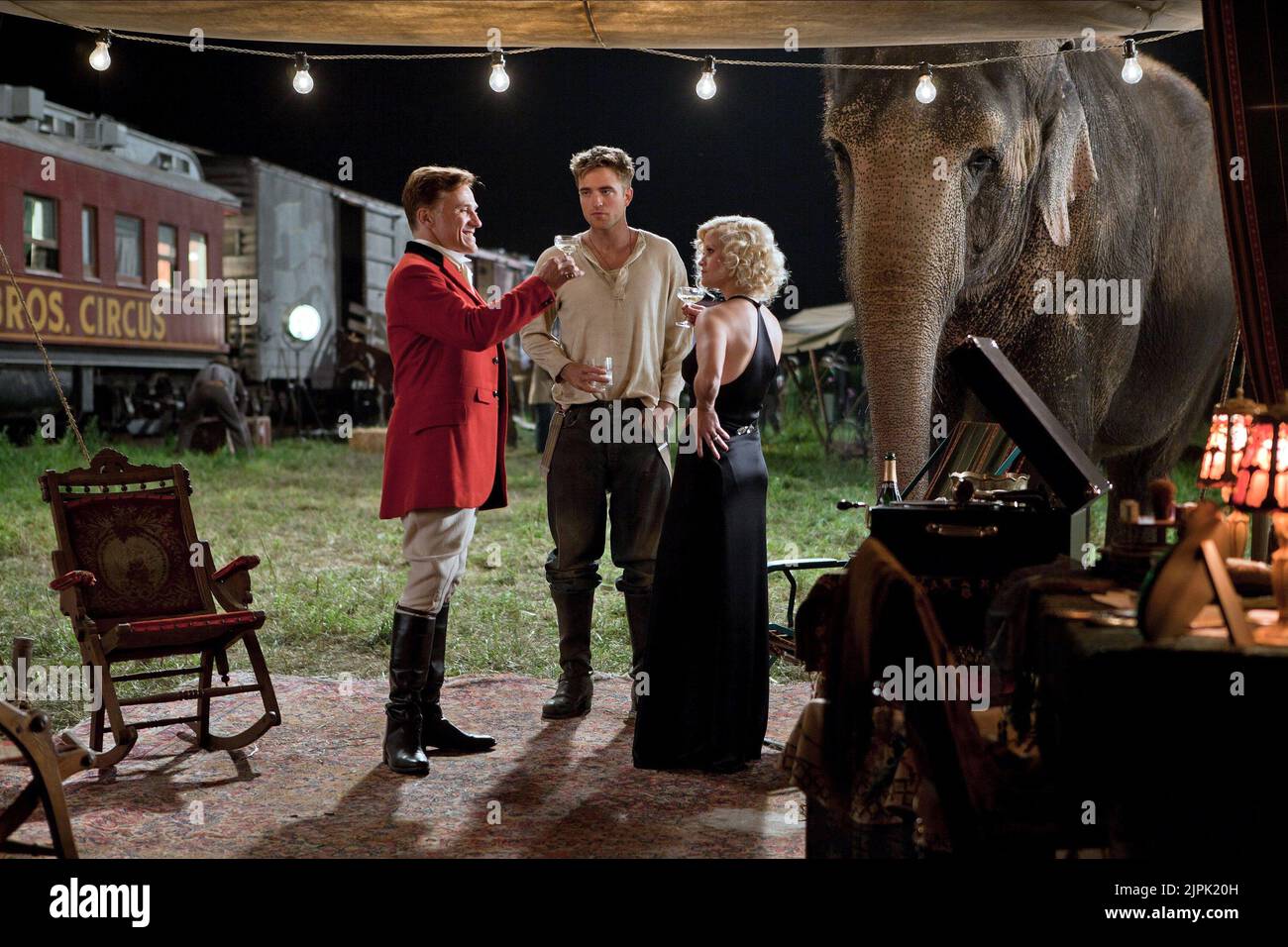 WALTZ,PATTINSON,WITHERSPOON, WATER FOR ELEPHANTS, 2011 Stock Photo