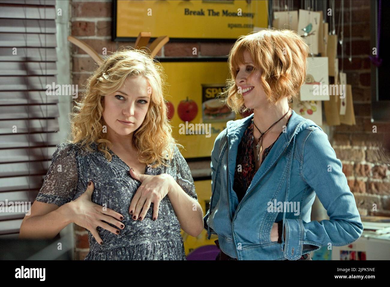 Главное не бояться на русском. Смешной электрик. Кейт хадсон главное не бояться. Главное не бояться на русском. Главное не бояться на русском.