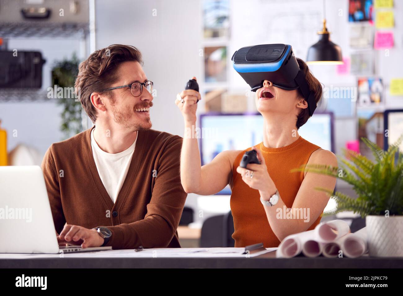 virtual reality, team, workplace, architects, vr, vr-brille, metaverse, computer-simulated reality, immersive multimedia, virtual reality simulators, Stock Photo