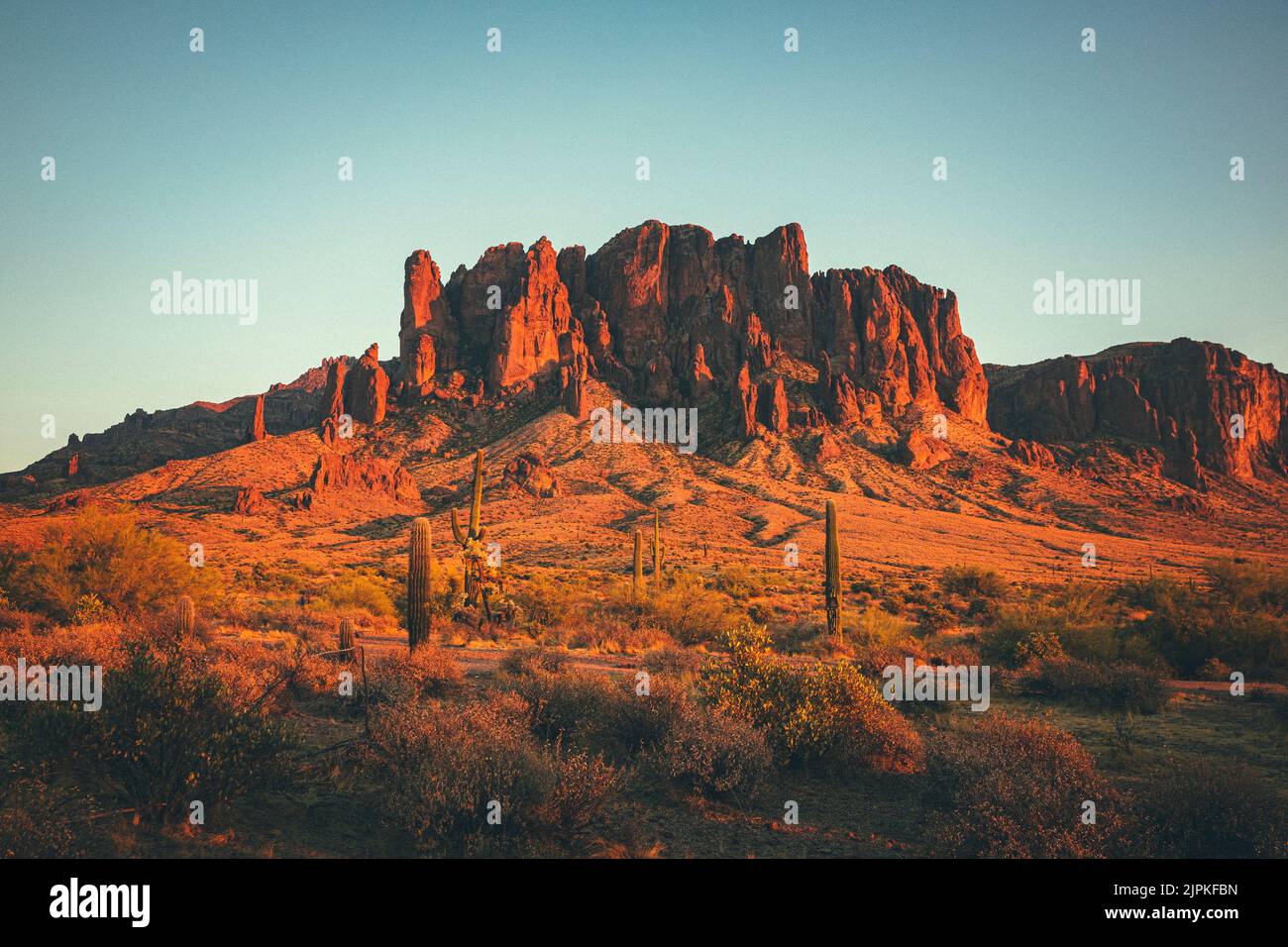 Sonoran desert sunset panorama hi-res stock photography and images - Alamy