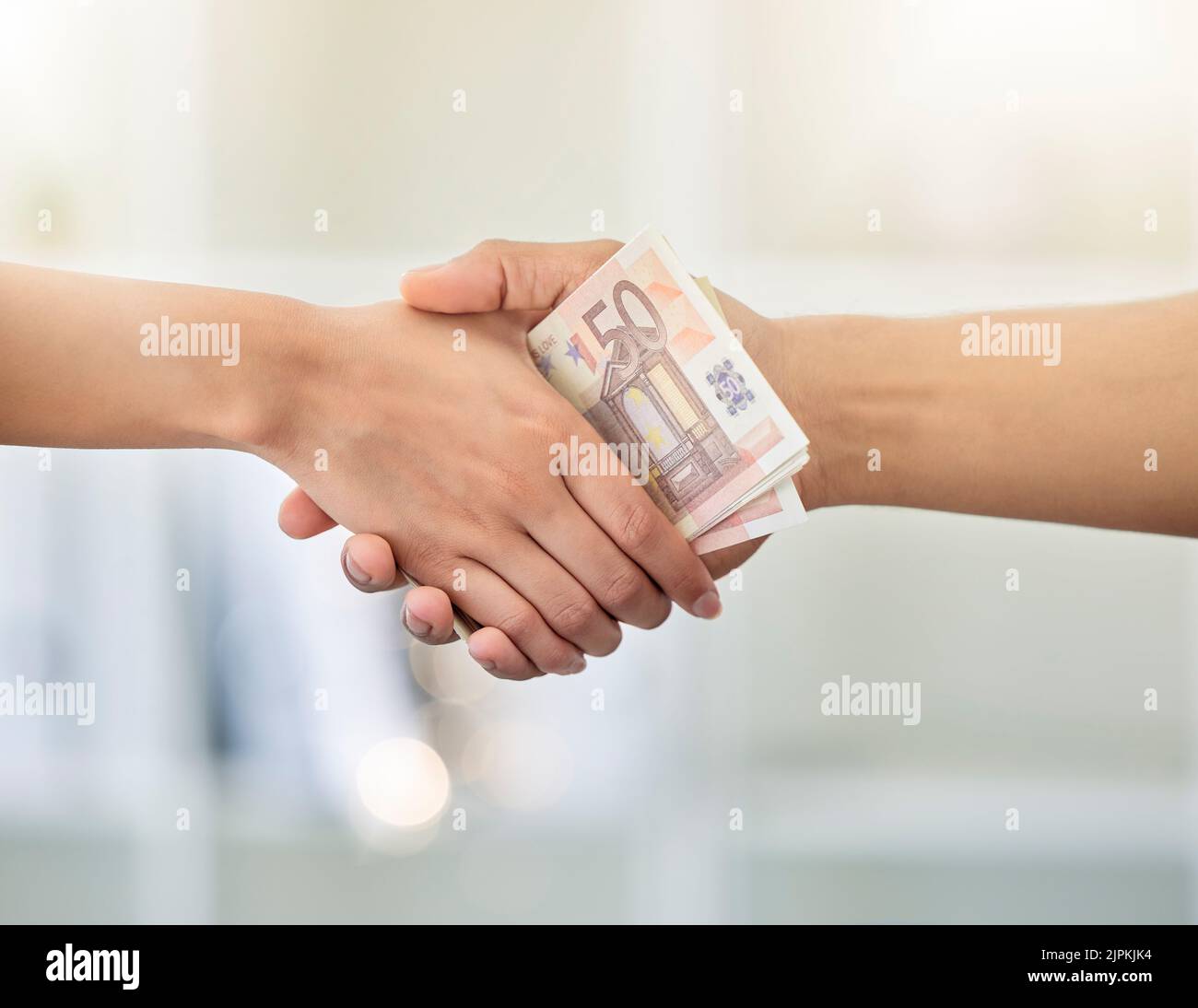 Money contract hand hires stock photography and images Alamy