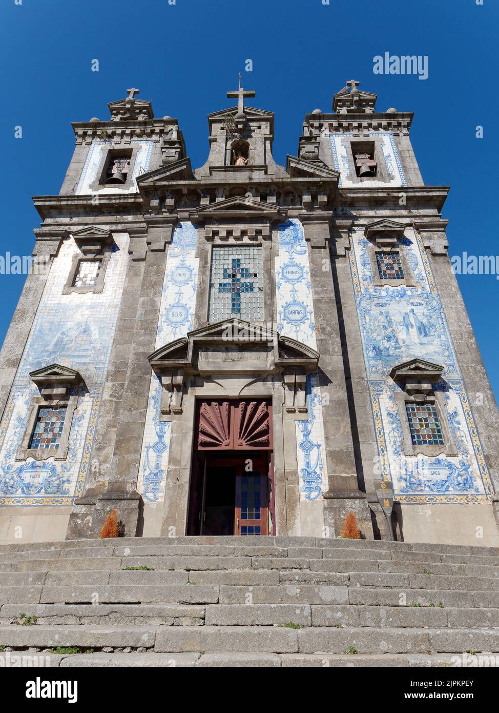 Igreja de Santo Ildefonso aka Church of Saint Ildefonso. The blue and white tiles called Azulejos depict historical events. Porto, Portugal. Stock Photo