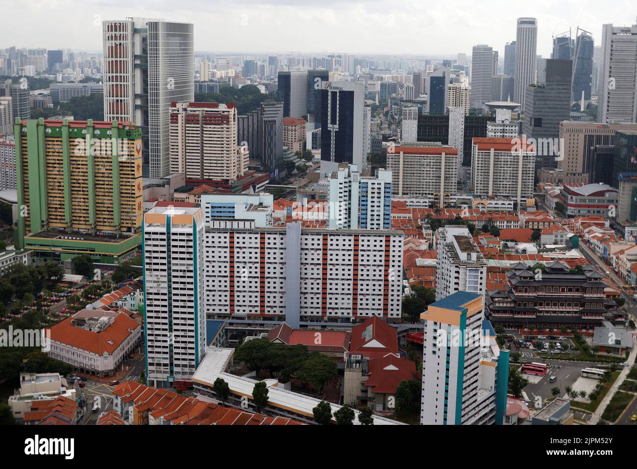 A view of old public housing apartments in fringe of the central business district in Singapore August 19, 2022. REUTERS/Edgar Su Stock Photo