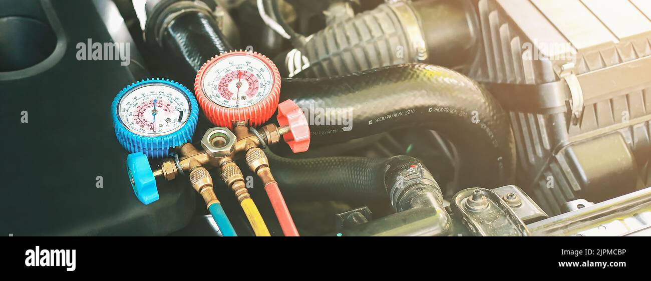 Car air conditioner check service, leak detection, fill refrigerant