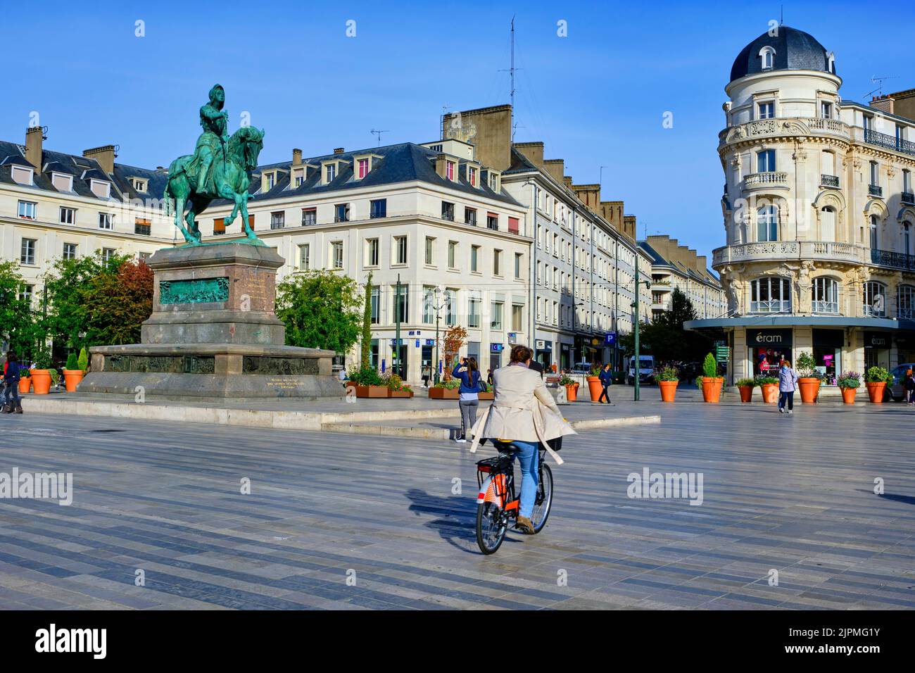 France, Region Centre-Val de Loire, Loiret (45), Orleans, place du Martroi, equestrian statue of Joan of Arc made in 1855 by Denis Foyatier Stock Photo