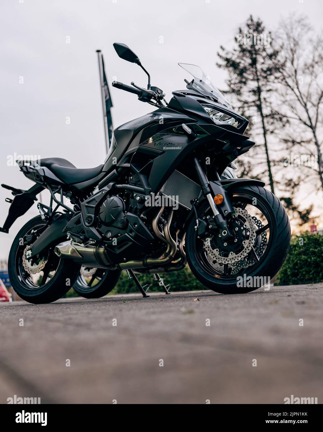 Automotivewheel hi-res stock photography and images - Alamy