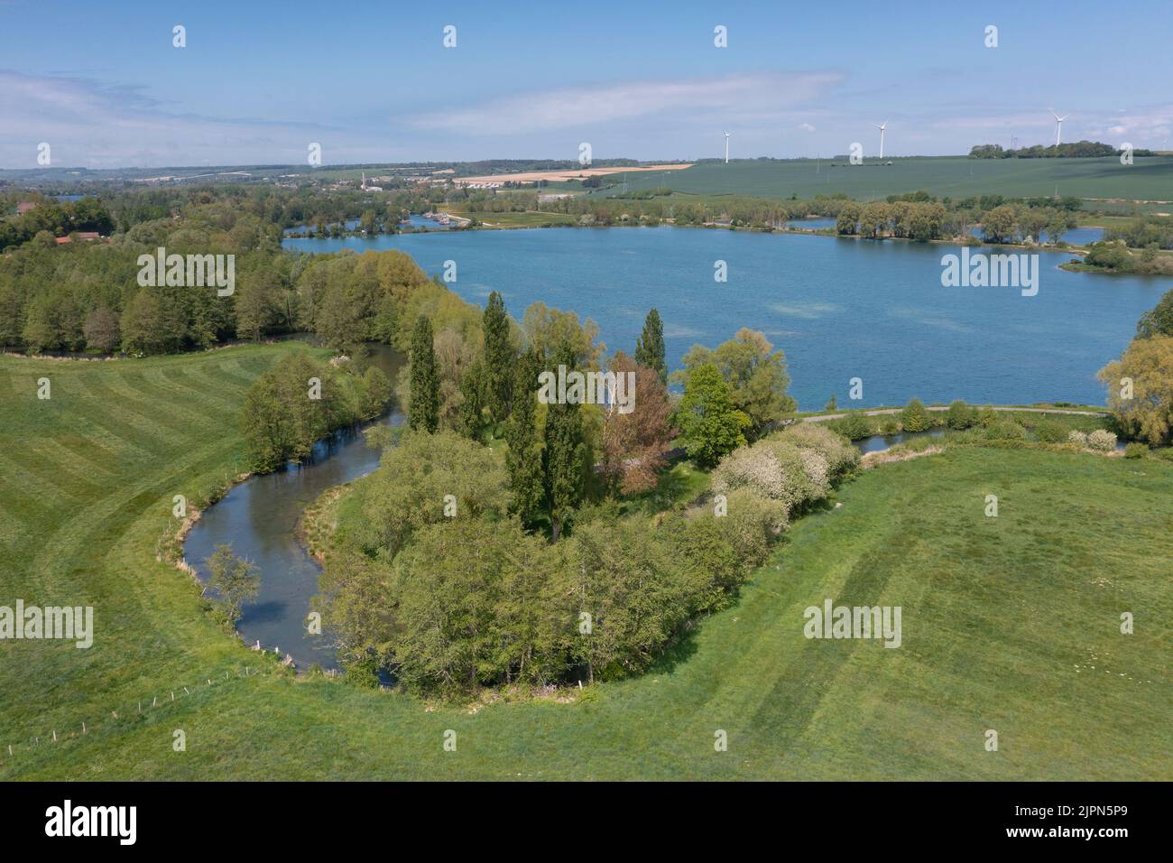 France, Seine Maritime, Gamaches, La Bresle meander with the Gamaches outdoor and leisure center, lake (aerial view) // France, Seine-Maritime (76), G Stock Photo