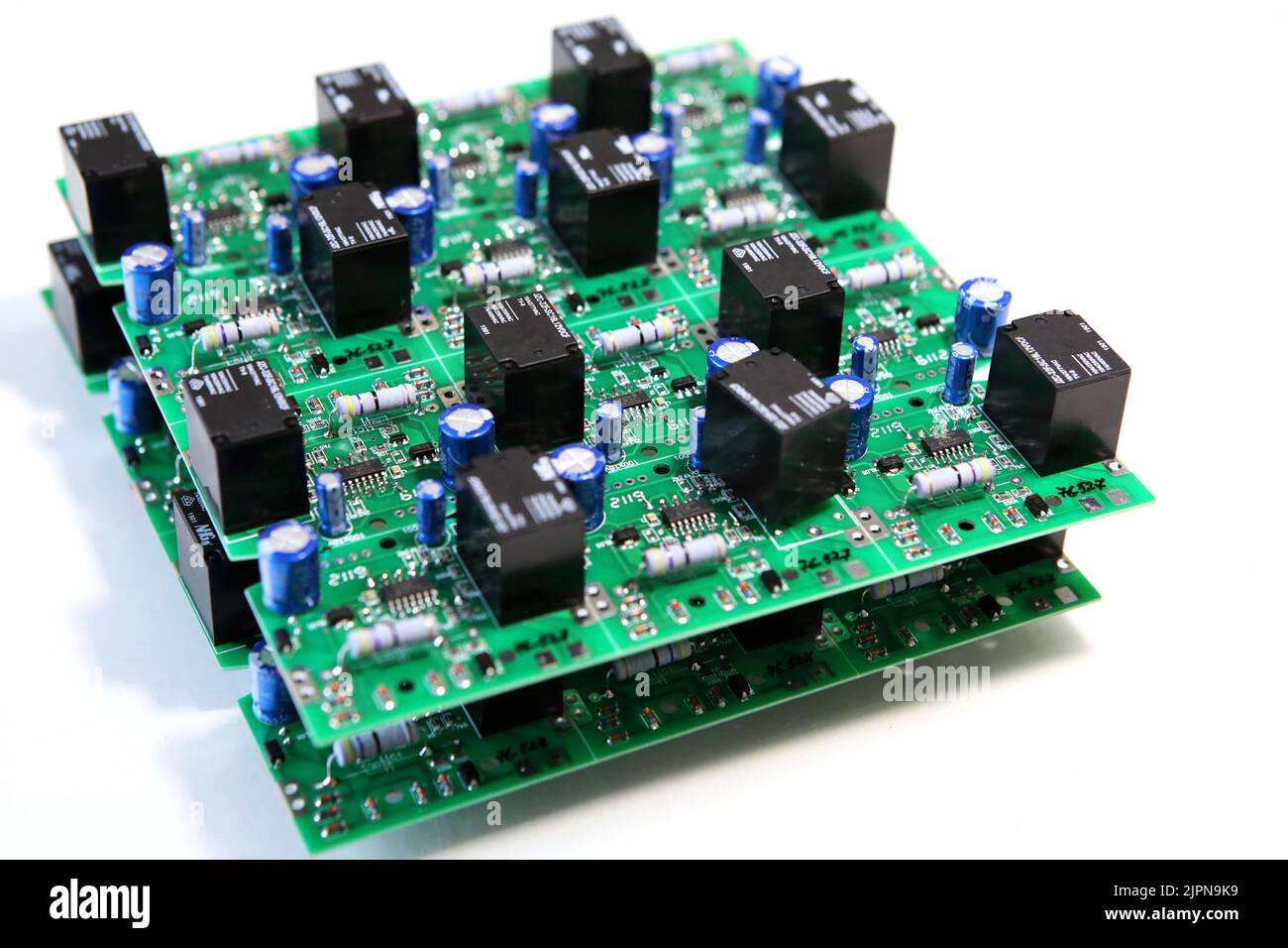 PCB drying technology. The finished board leaves the drying oven along