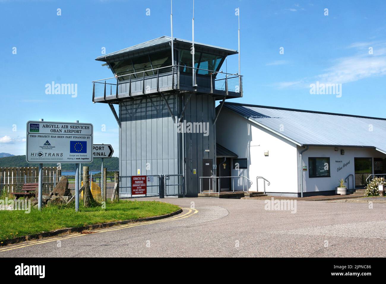 Light aircraft oban hires stock photography and images Alamy