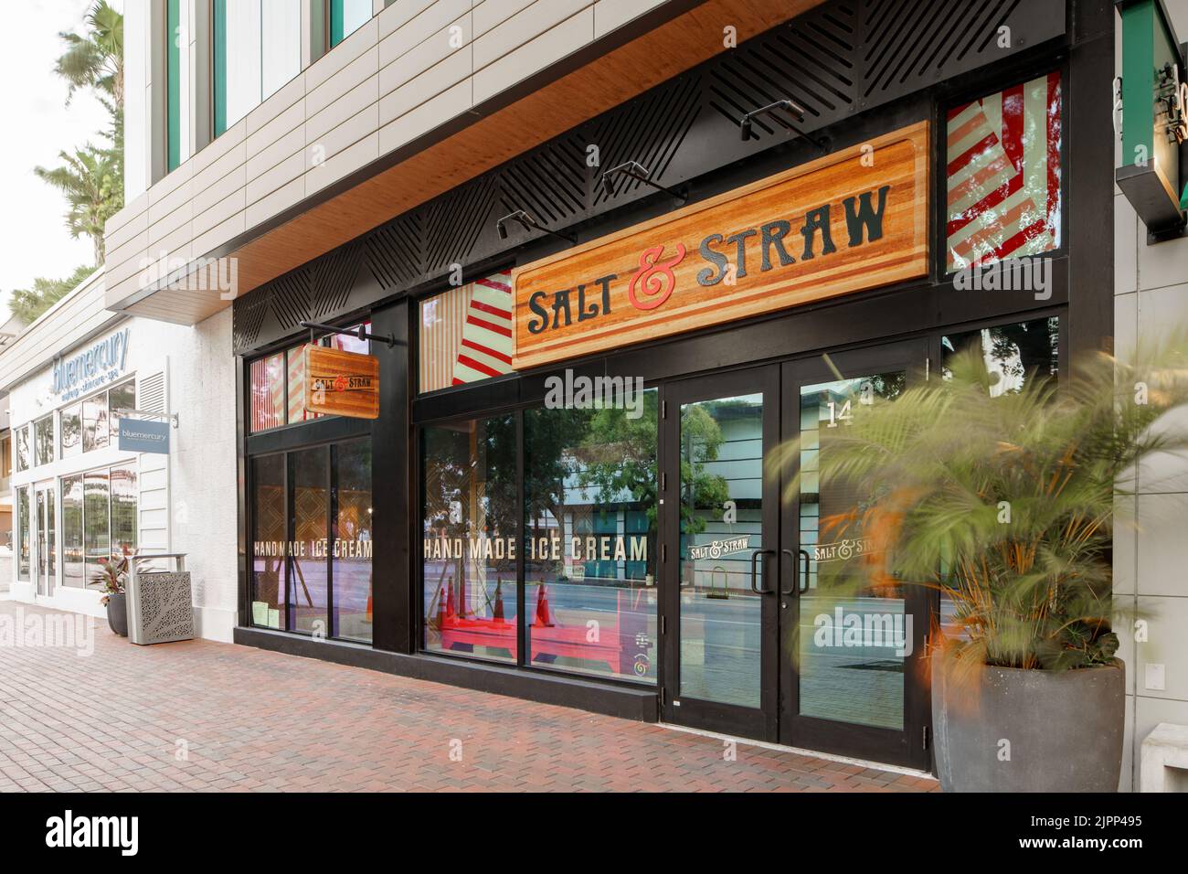 Miami, FL, USA - August 6, 2022: Photo of Salt and Straw hand made ice ...