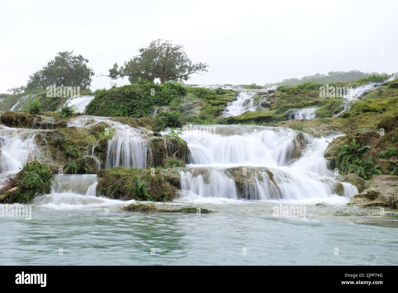 Waterfall Off Rocks Waterfalls over rocks hi-res stock photography and images - Alamy