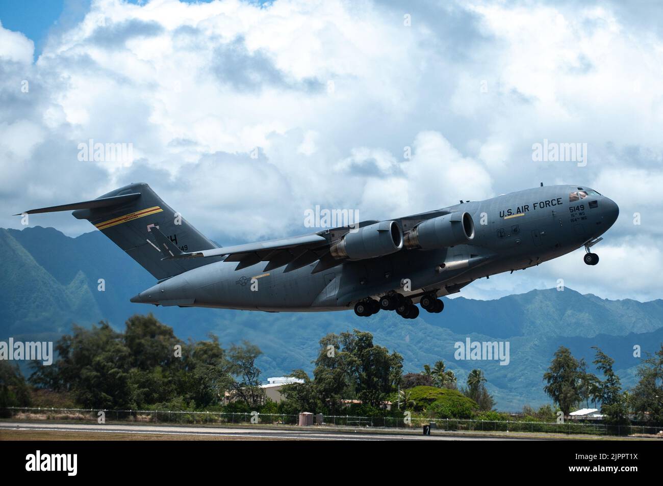 C17 globemaster (pacific units, hickam afb, elmendorf afb, edwards afb). N c 17. американский грузовой самолет c17 globemaster. N c 17. C 17 globemaster u.