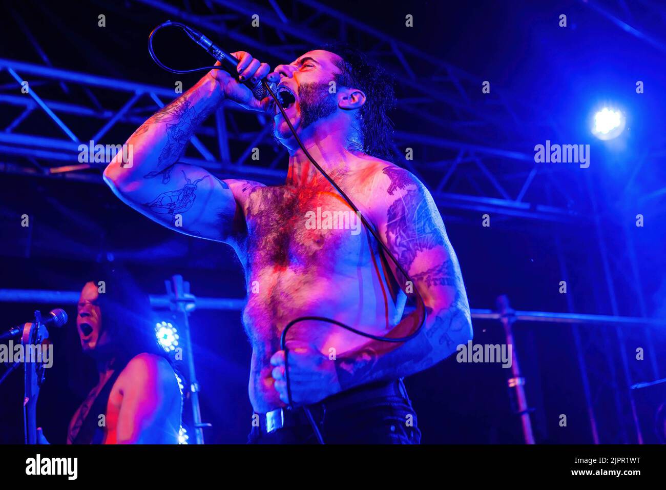 Milano, Italy. 19th Aug, 2022. Alex Story singer of Doyle from Misfits performs live during a concert at Circolo Magnolia. Doyle Wolfgang von Frankenstein, is an American guitarist best known for his material with the horror punk band the Misfits and his own band eponymously named Doyle. (Photo by Mairo Cinquetti/SOPA Images/Sipa USA) Credit: Sipa USA/Alamy Live News Stock Photo