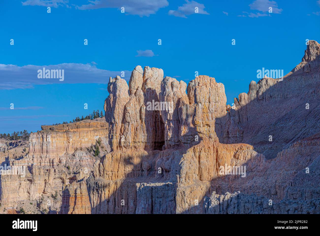 scenic view to the hoodoos in the Bryce Canyon national Park, Utah, USA