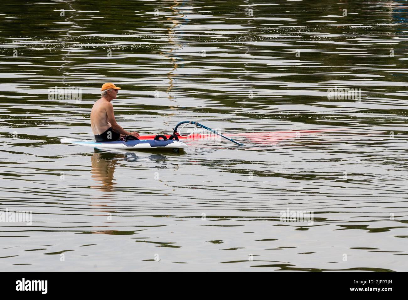 Berlin, Germany. 17th Aug, 2022. Everyone talks about standup paddle