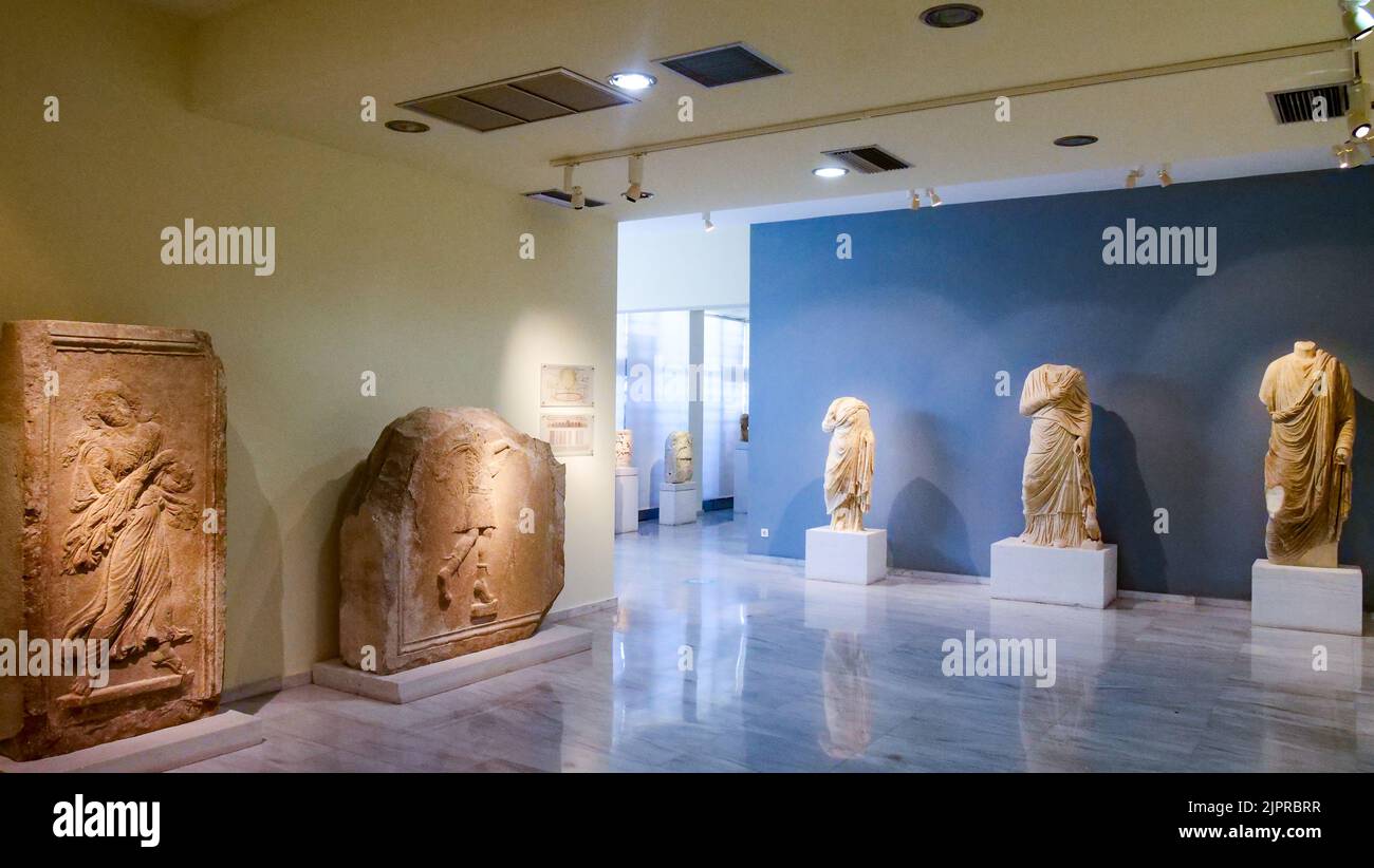 archeological-museum-interior-view-philippi-macedonia-north-eastern