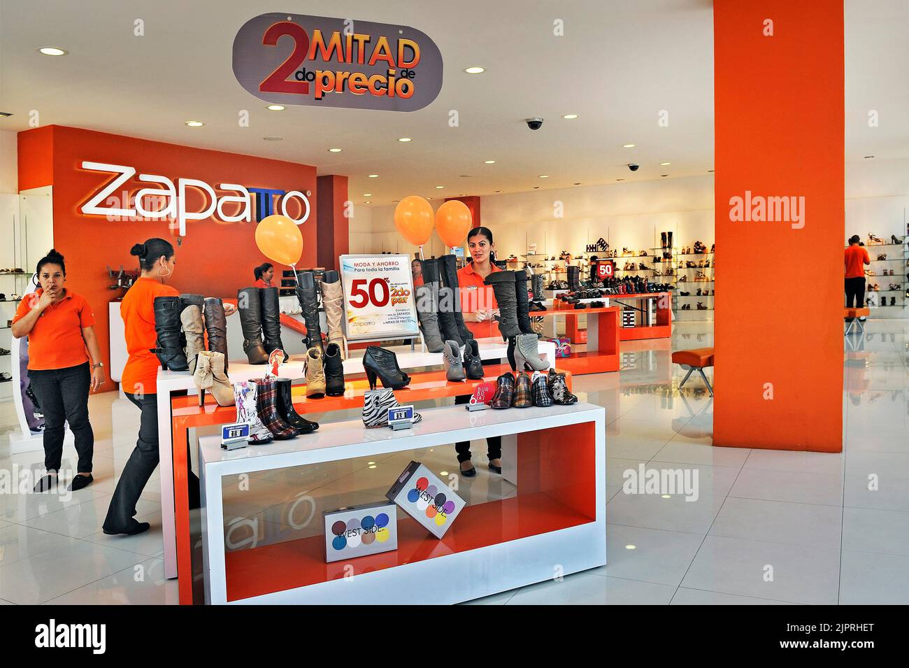 Shoe shop, SanJose, Costa Rica, Central America Stock Photo Alamy