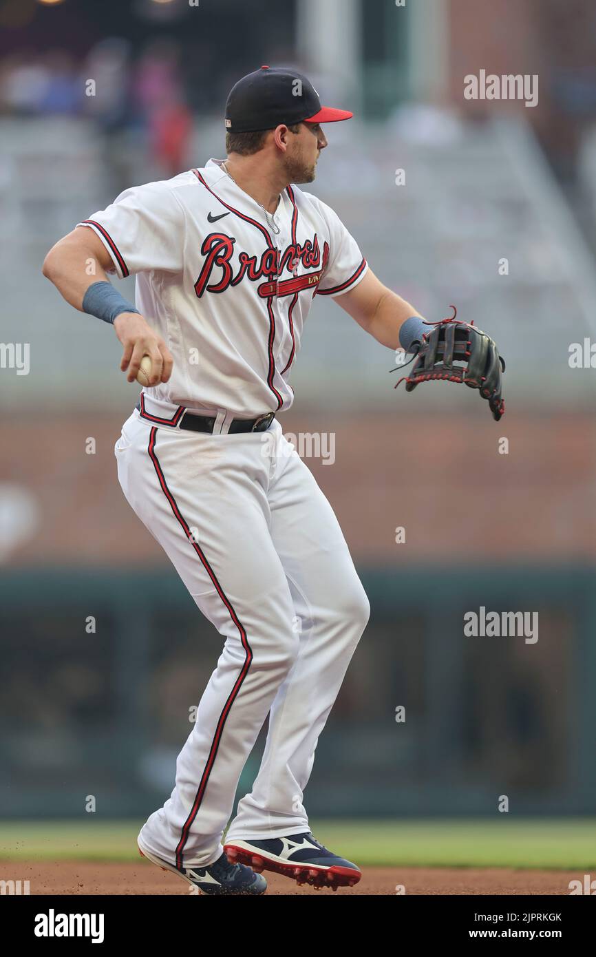 Atlanta, GA. USA; Atlanta Braves third baseman Austin Riley (27)throws to first for the out