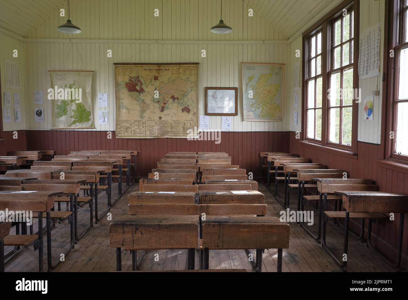 Old classroom hi-res stock photography and images - Alamy Old classroom hi-res stock photography and images - Alamy