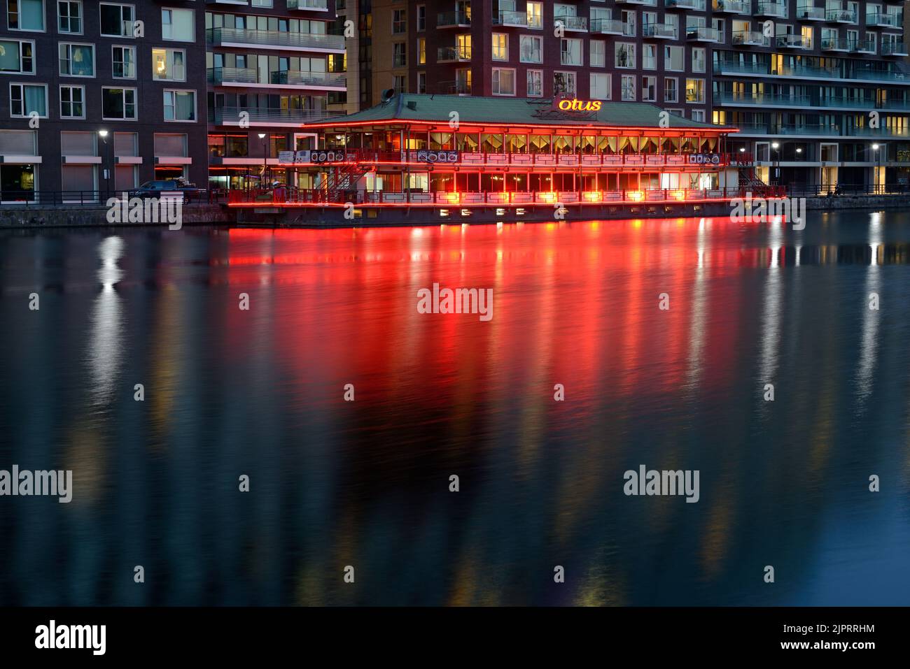 Lotus Chinese floating restaurant, Canary Wharf, Crossharbour, Millwall