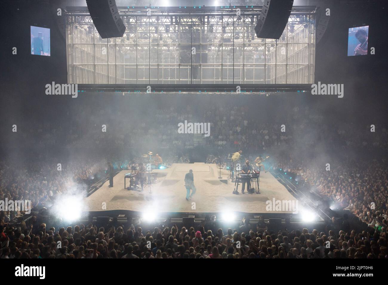 Oslo, Norway. 18th, August 2022. The Norwegian rap duo Karpe performs a live concert at Oslo Spektrum in Oslo. The duo consists of the two rappers Magdi Omar Ytreeide Abdelmaguid and Chirag Rashmikant Patel. Photo credit: Gonzales Photo - Per-Otto Oppi). Stock Photo