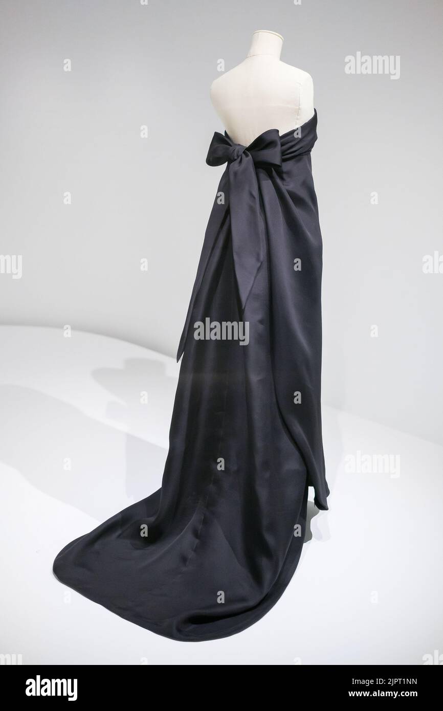 basix black label wedding dress 1950s Balenciaga Eisa Dress – Swank Vintage