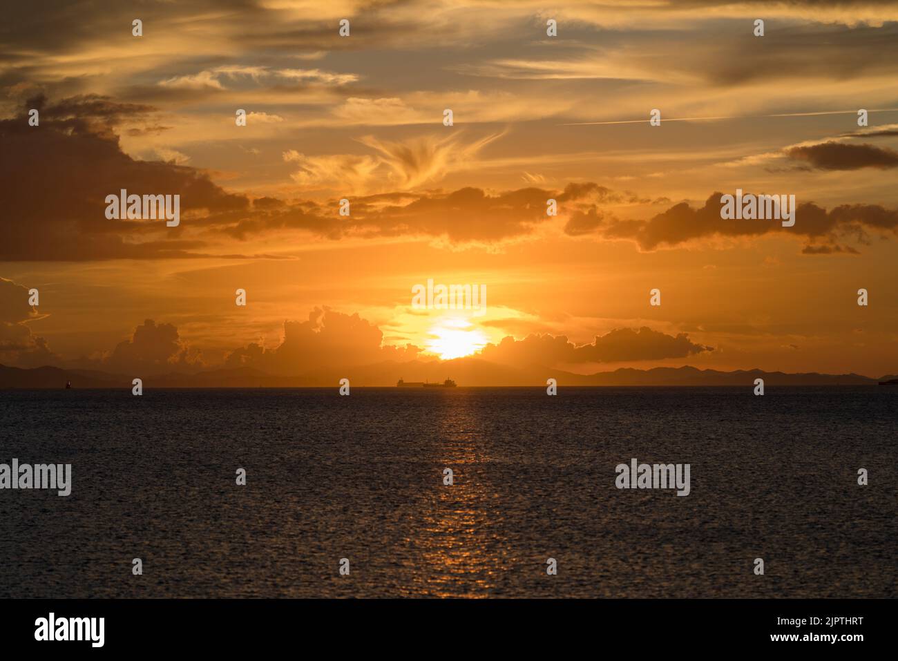 Catching the Sunset after the Rain, Chek Lap Kok. (August 2022) Stock Photo
