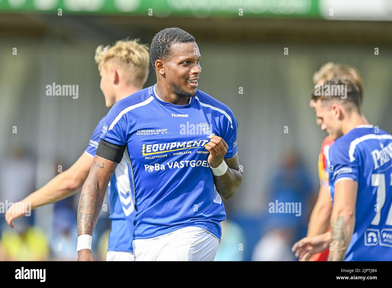 veenendaal-20-08-2022-sportpark-panhuis-dutch-derde-divisie-football