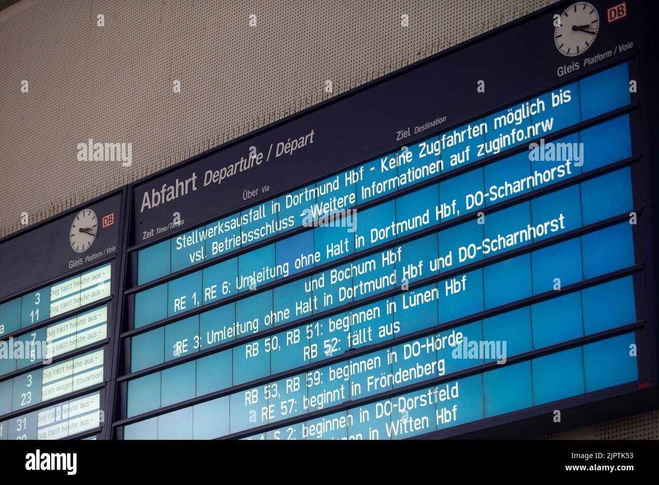 Dortmund, Germany. 20th Aug, 2022. The display board at Dortmund