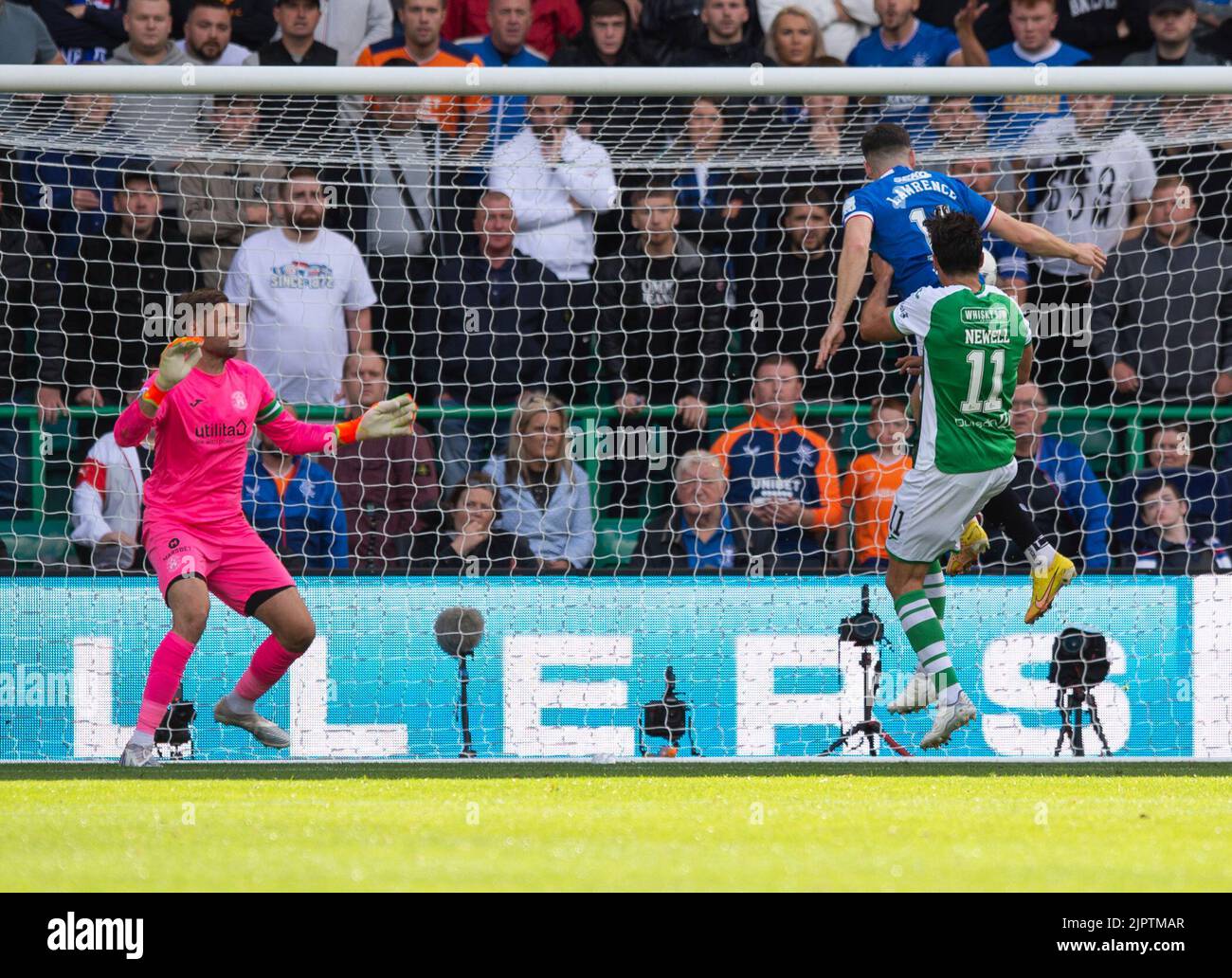 Edinburgh, UK. 20th Aug, 2022. Cinch Premiership - Hibernian v Rangers. 20/08/2022. Hibernian play host to Rangers in the cinch Premiership at Easter Road Stadium, Edinburgh, Midlothian, UK. Pic shows: Ranger's forward, Tom Lawrence, rises above the home defence to put the visitors 2-1 ahead in the 58rh minute. Credit: Ian Jacobs/Alamy Live News Stock Photo