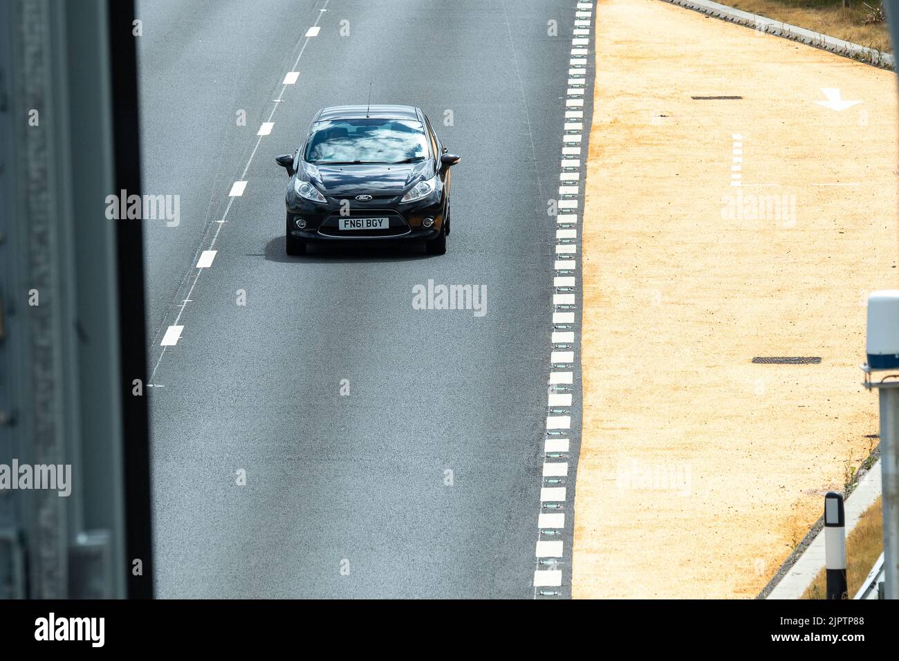 Slough, Berkshire, UK. 20th August, 2022. A new variable speed limit of