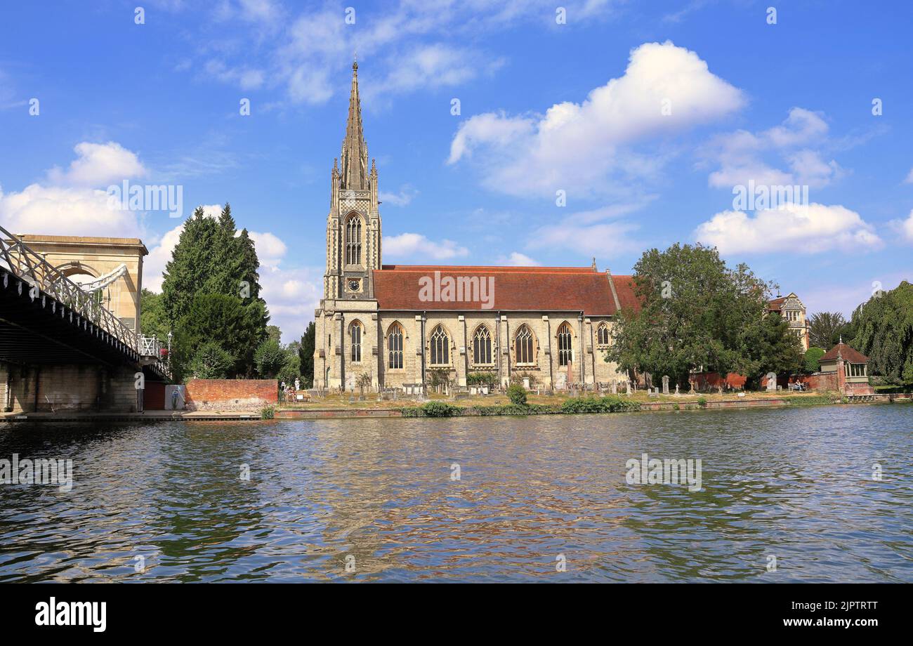The River Thames at Marlow with Bridge and church Stock Photo Alamy