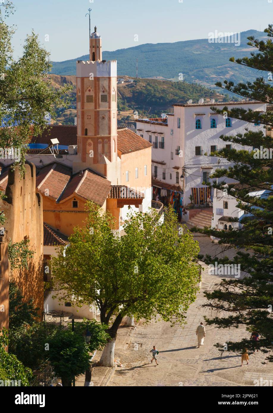 Chefchaouen, Morocco.  Place Outa El Hamman and the Great Mosque. Stock Photo
