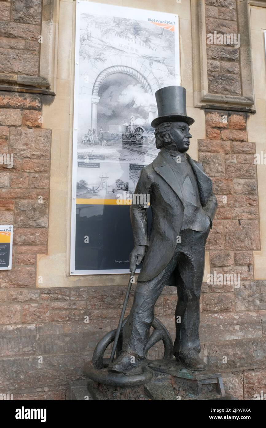 Statue of Isambard Kingdom Brunel Outside Bristol Temple Meads Station Stock Photo