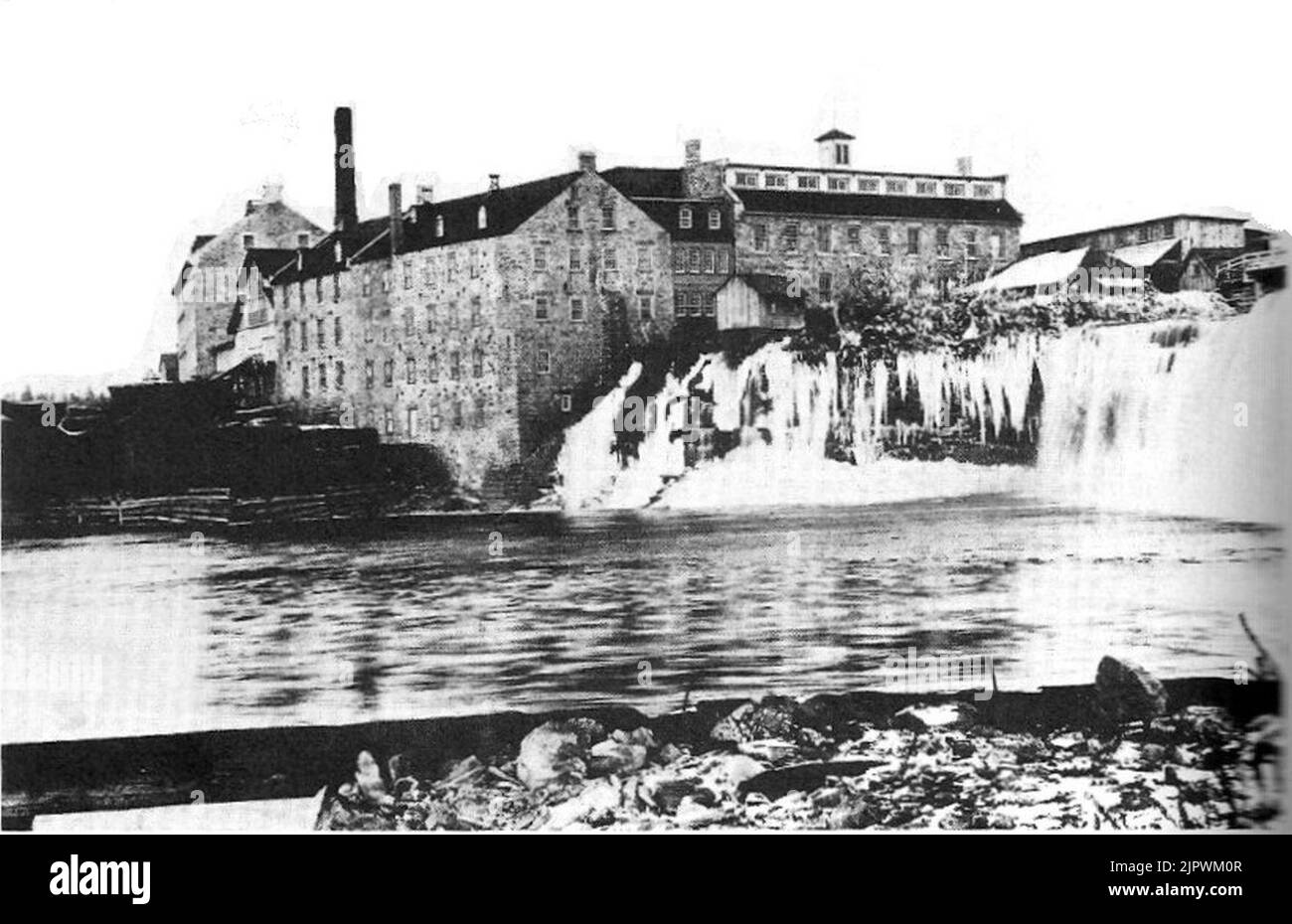 The W. C. Edwards Saw Mills on the east side of Rideau Falls, c. 1900