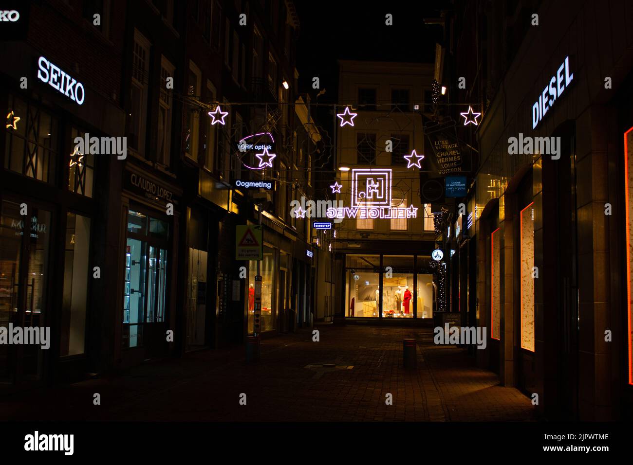 Christmas in the netherlands hi-res stock photography and images - Alamy