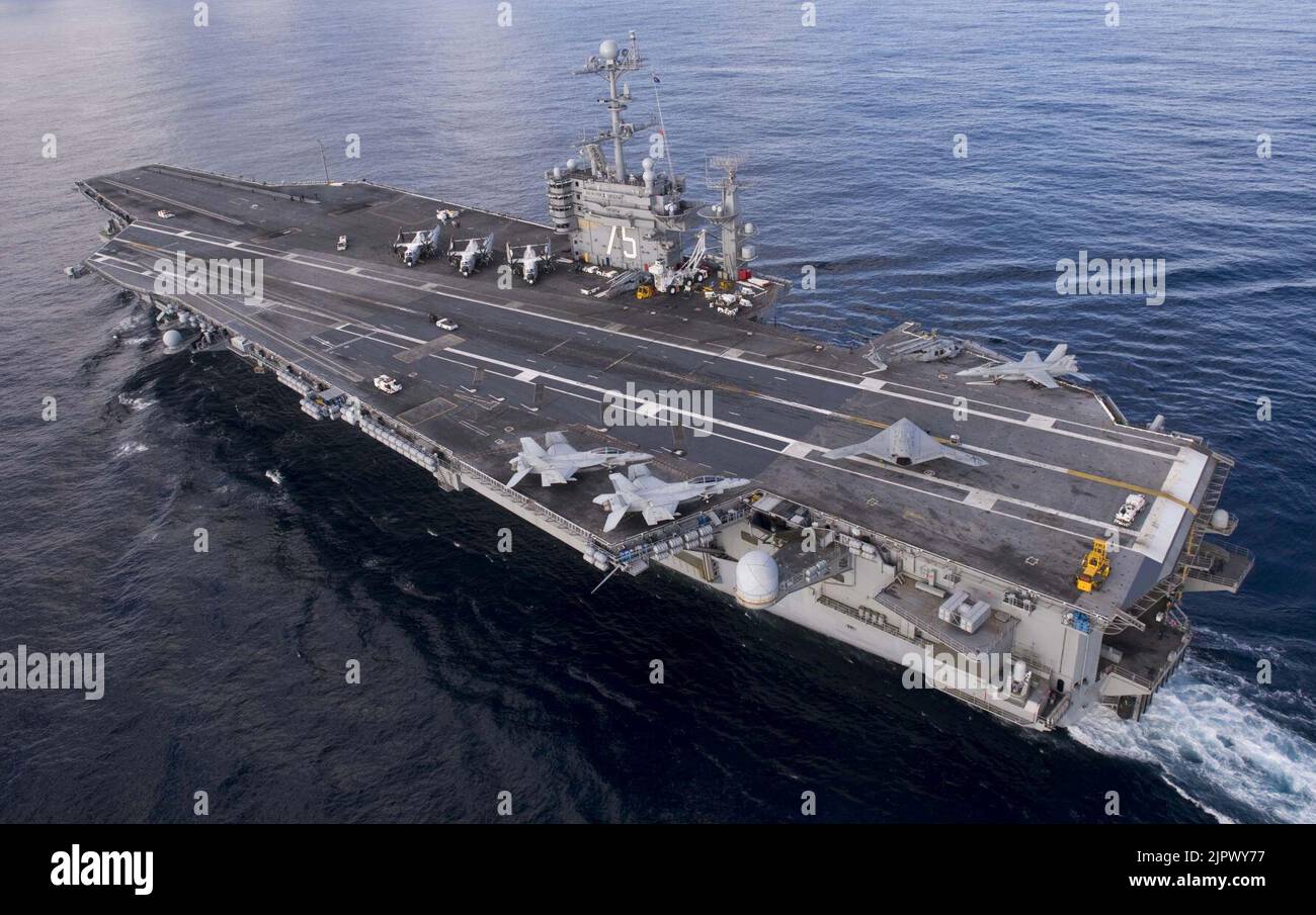 The X-47B taxies aboard USS Harry S. Truman Stock Photo - Alamy