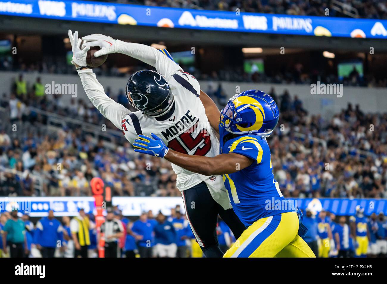 Los Angeles Rams cornerback Tyler Hall (21) breaks up a pass intended