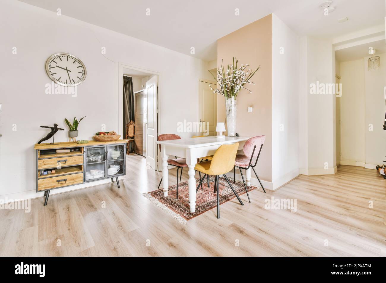 Picture of Pin by 胡佳琦 on Lights | Living room designs, Living room design decor ...