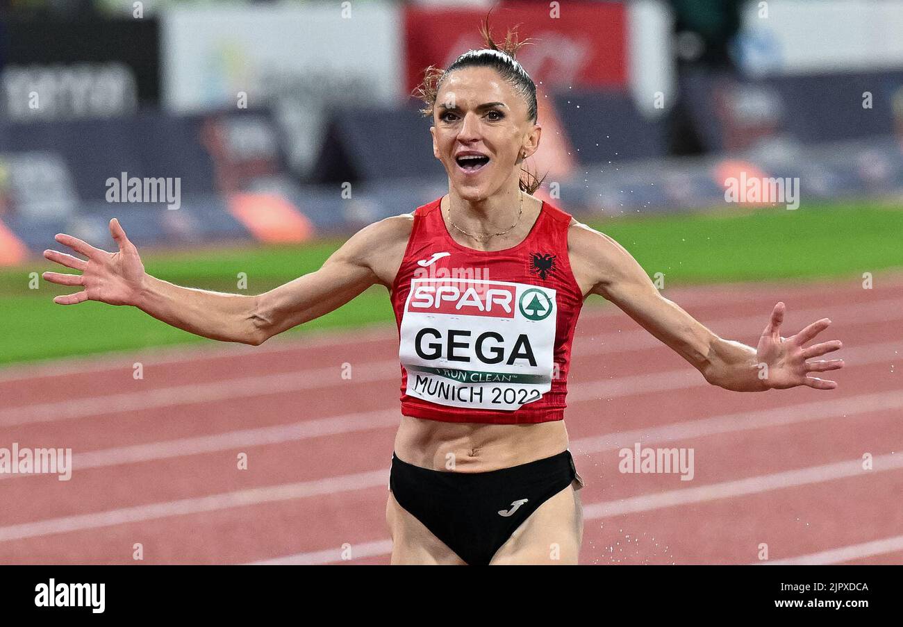 Munich, Germany. 20th Aug, 2022. European Championships, Athletics, 3000m steeplechase, women, final at Olympic Stadium, Luiza Gega from Albania cheers for gold at the finish line. Credit: Sven Hoppe/dpa/Alamy Live News Stock Photo