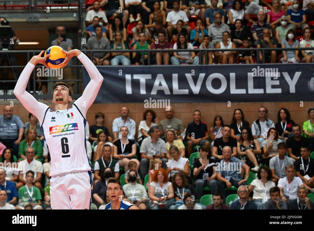 Cuneo, Italy. 20th Aug, 2022. Simone Giannelli (Italy) during DHL Test Match Tournament - Italy vs Japan, Volleyball Intenationals in Cuneo, Italy, August 20 2022 Credit: Independent Photo Agency/Alamy Live News Stock Photo