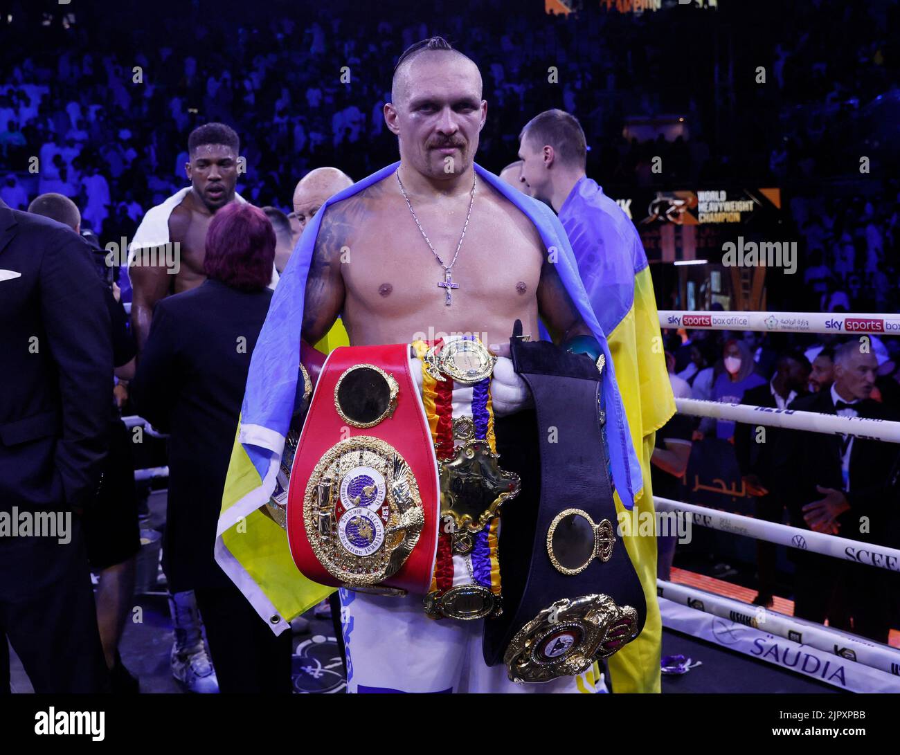Usyk Joshua 2022 Belts Hi res Stock Photography And Images Alamy usyk-joshua-2022-belts-hi-res-stock-photography-and-images-alamy