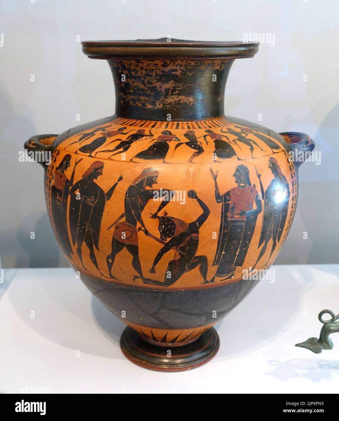 Theseus and the Minotaur, hydria (water jar), Greek, Attic, 550530 BC