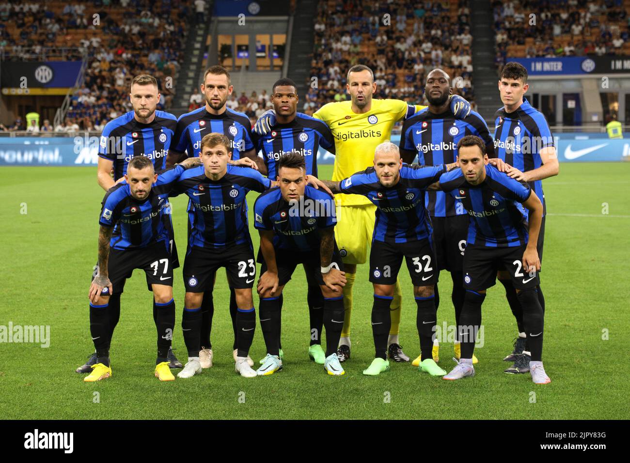 August 20, 2022, Milan, Lombardy, Italy Italy, Milan, aug 20 2022 fc Inter starting line up in