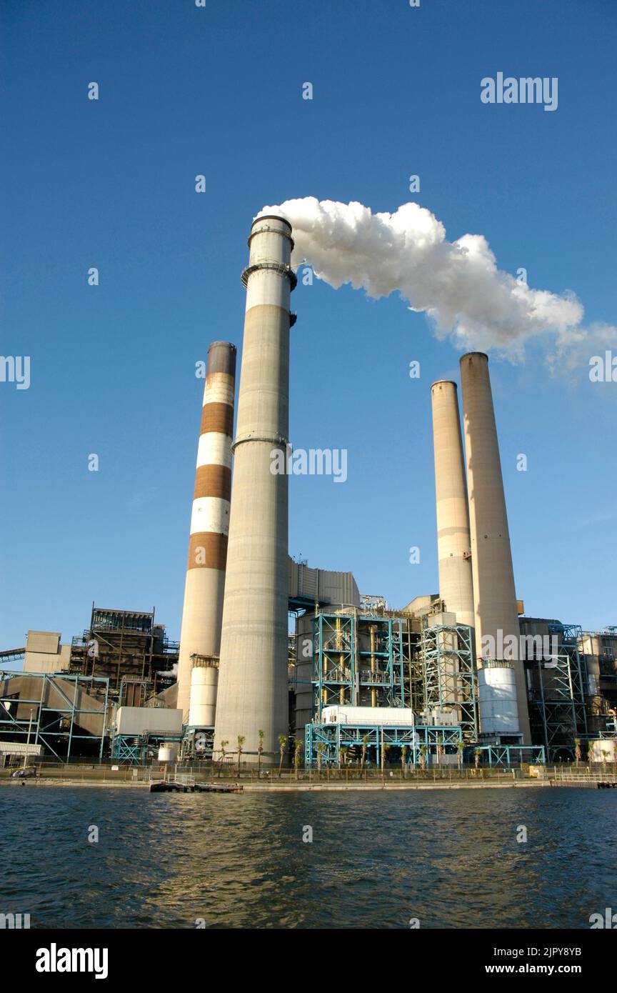 TECO Power Big Bend Power Station in Florida with scurbbers making 1900 Megawatts from 4 plants on Tampa Bay Stock Photo