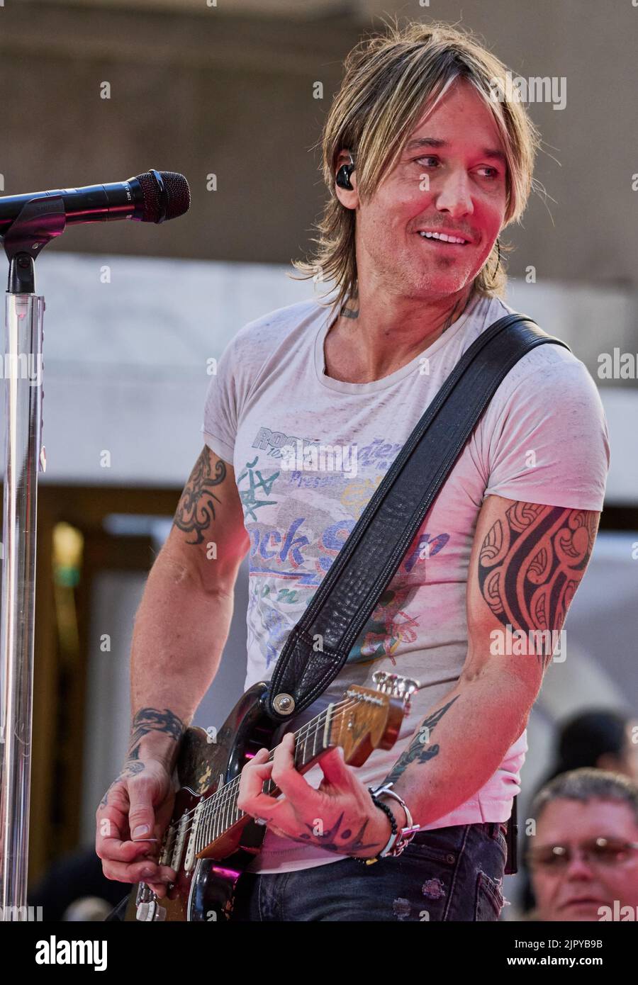 NEW YORK, NY, USA JUNE 30, 2022 Keith Urban Performs on NBC's "Today