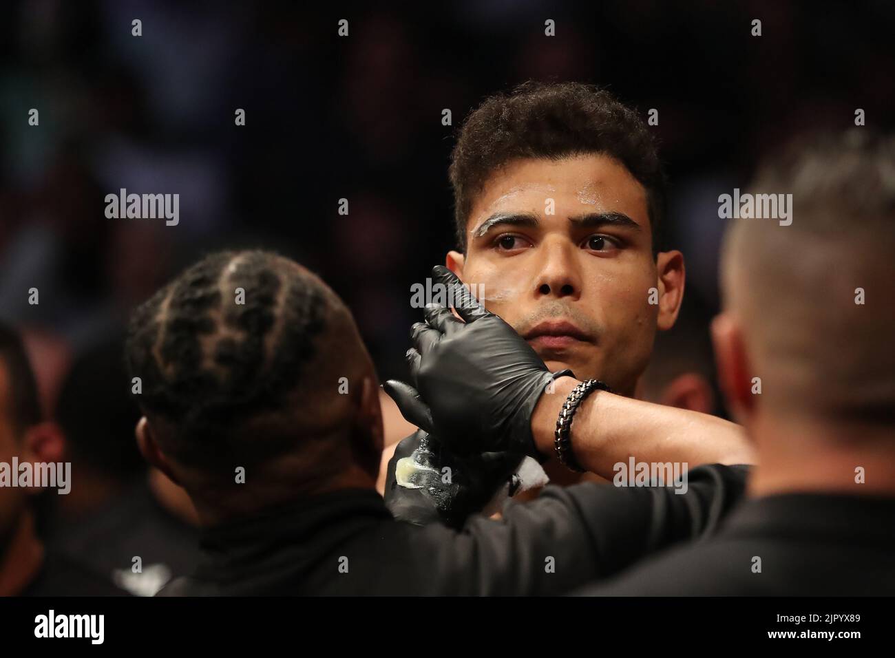 Salt Lake City, United States. 20th Aug, 2022. SALT LAKE CITY, UT - AUGUST 20: Paulo Costa prepares to fight Luke Rockhold in their Middleweight bout during the UFC 278 at the Vivint Arena on August 20, 2022 in Salt Lake City, Utah, United States. (Photo by Alejandro Salazar/PxImages) Credit: Px Images/Alamy Live News Stock Photo