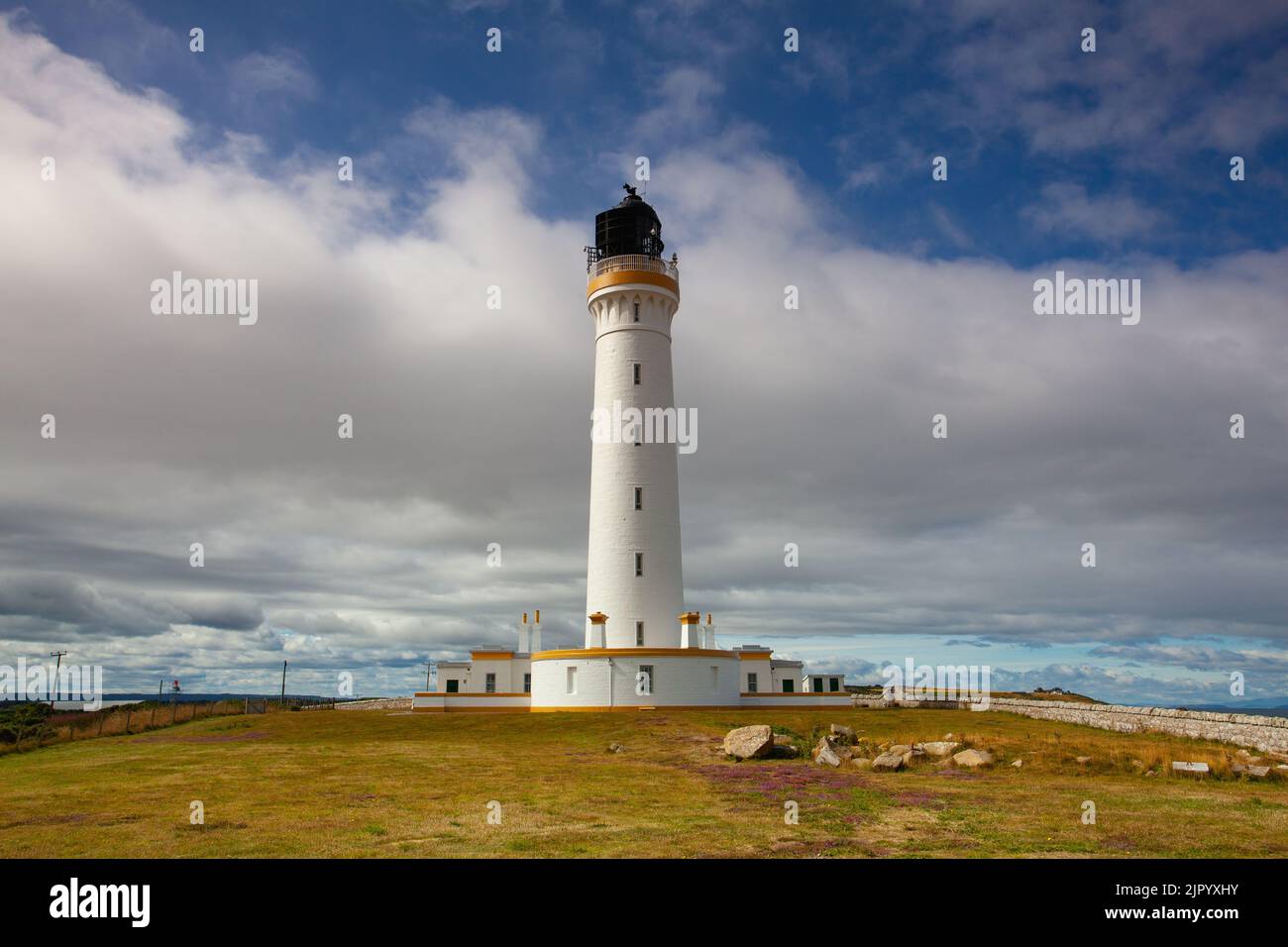 Covesea Skerries Lighthouse, originally belonging to the Northern Lighthouse Board, is built on top of a small headland on the south coast of the Mora Stock Photo
