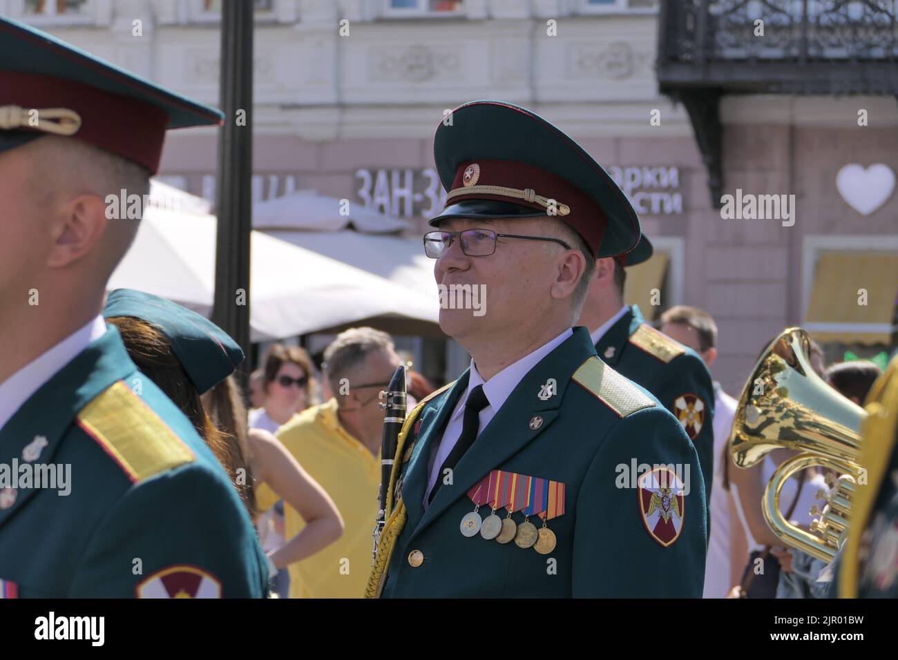 Nizhny Novgorod, Russia, st. Bolshaya Pokrovskaya, 08.20.2022. Brass Band Festival. City Day celebration. Lots of people on the Stock Photo